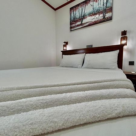 Mihin Villa Бентота Экстерьер фото